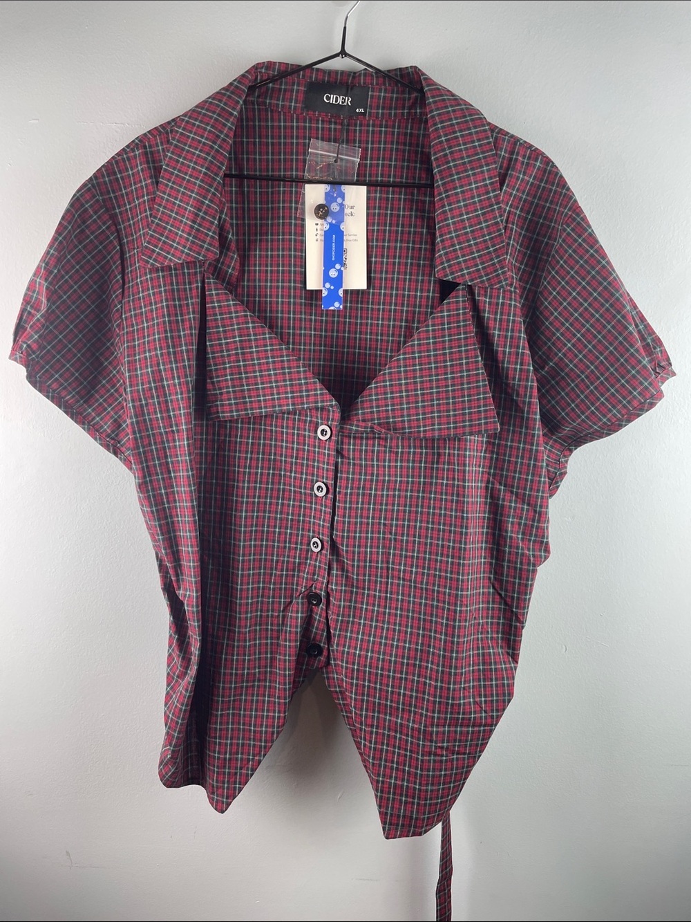 NWT Cider Red and Green Plaid Short-Sleeve Button-Front Top Size 4XL